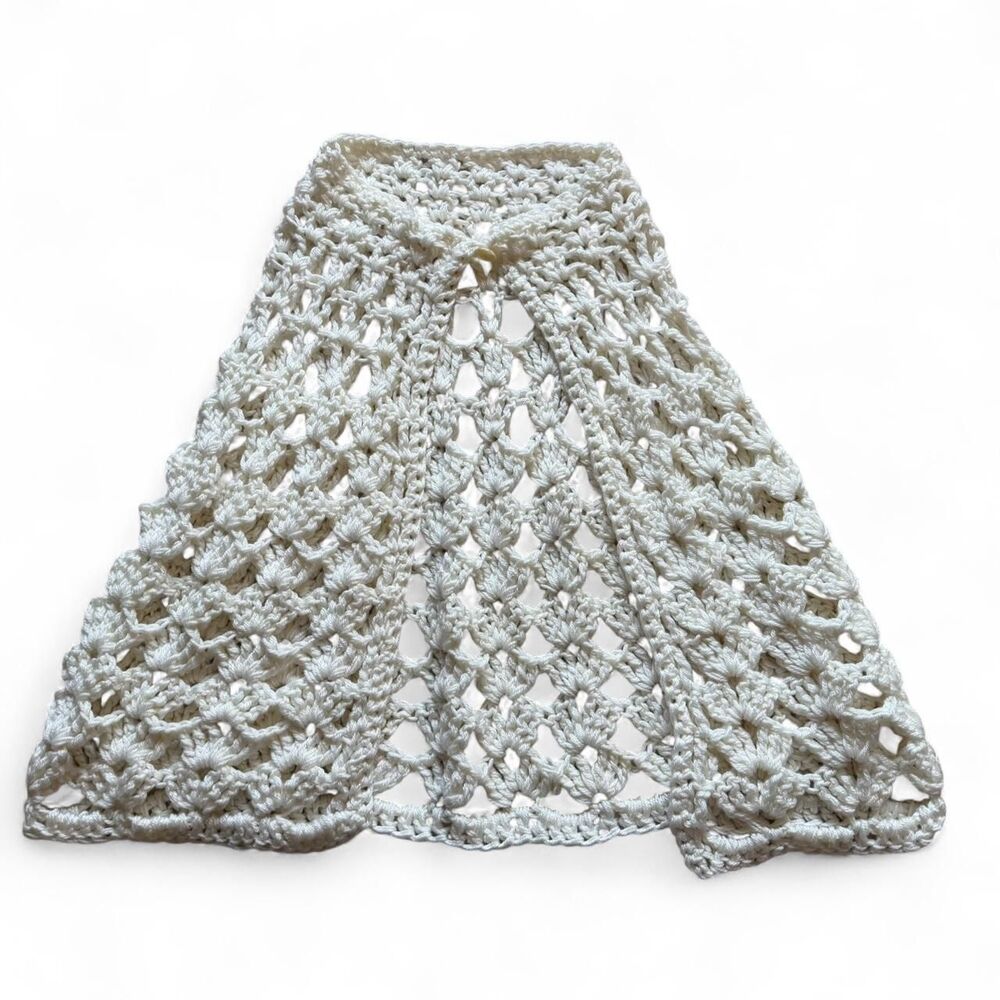 Cream coquette crochet cape